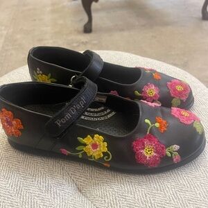 Pom d'Api EUC Embroidered Black Leather Mary Jane Strap